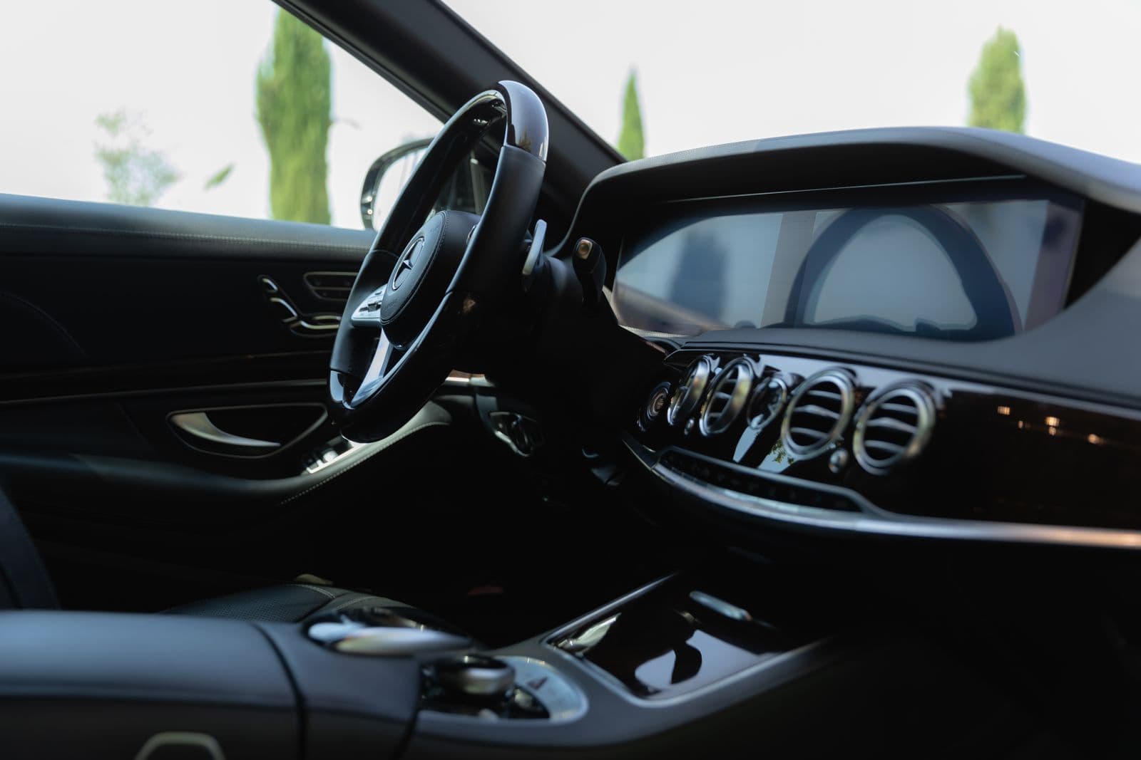 VIP transfer ve özel ulaşım hizmeti görseli